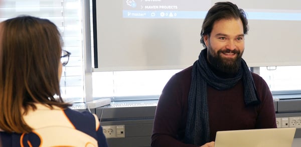 Academy -sofus-linkedin-1
